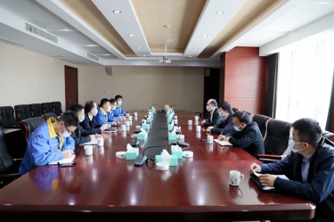 平湖市委书记仲旭东一行莅临乐竞体育官网登录入口调研企业疫情防控和复工复产工作