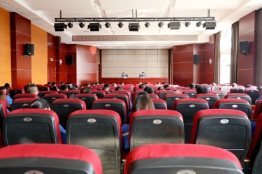 开拓创新 勇往直前 | 乐竞体育官网登录入口召开2023年度中层干部任命及生产经营计划下达管理工作会议